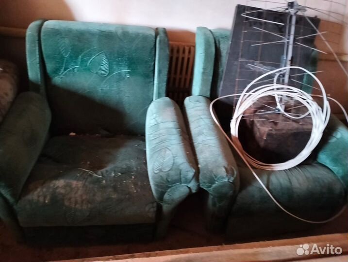 Кресло, Диван