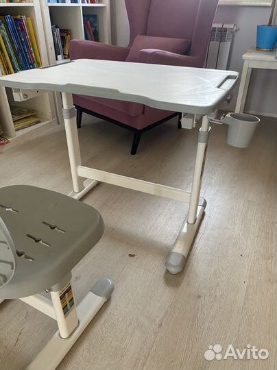Растущая парта и стул