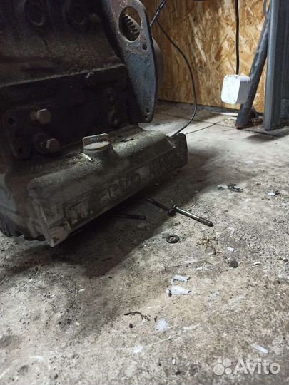 Двигатель,запчасти yanmar 3t72