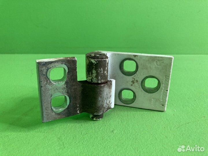 Петля кабины KAMAZ 5490-T5