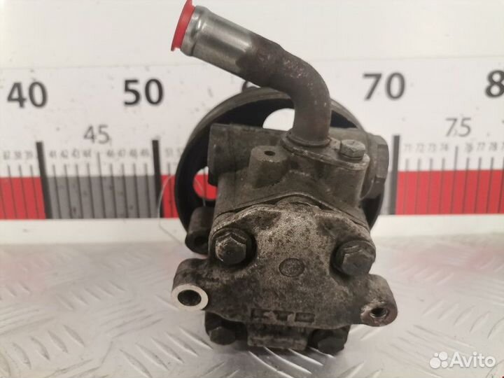 Насос гидроусилителя руля Ford Fiesta 5 2005