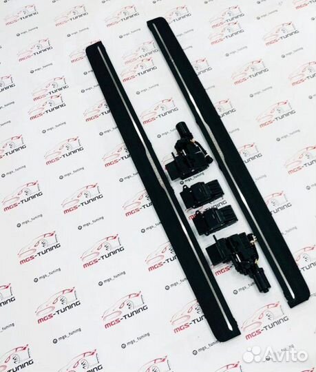 Выдвижные пороги на Range Rover Velar