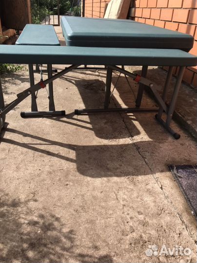 Стол и лавочки садовые