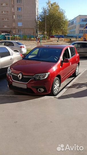 Renault Sandero 1.6 AT, 2018, 40 000 км