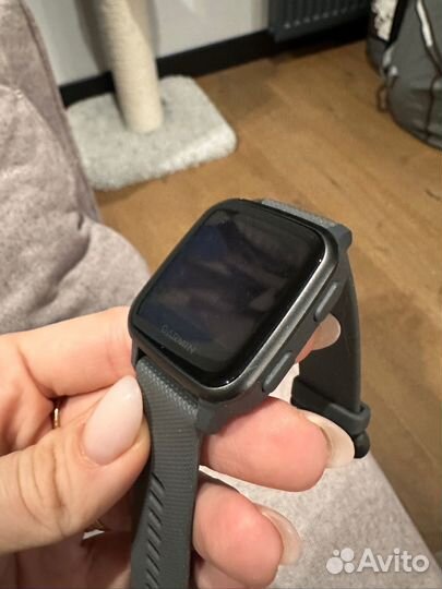 Умные часы Garmin Venu Sq 2