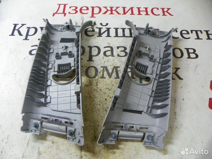 Обшивка стойки Kia Sportage