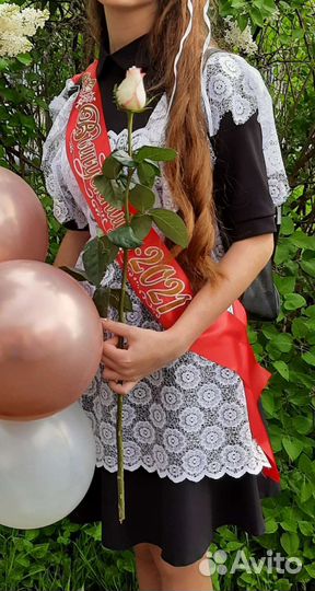 Платье и фартук на последний звонок