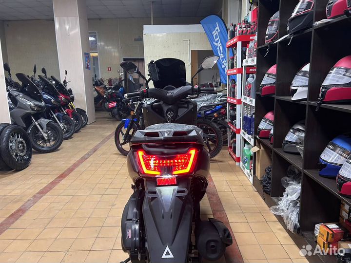 13цвет черный матовый