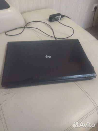 Ноутбук iru