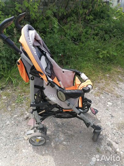 Прогулочная коляска