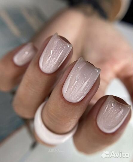 Маникюр и педикюр