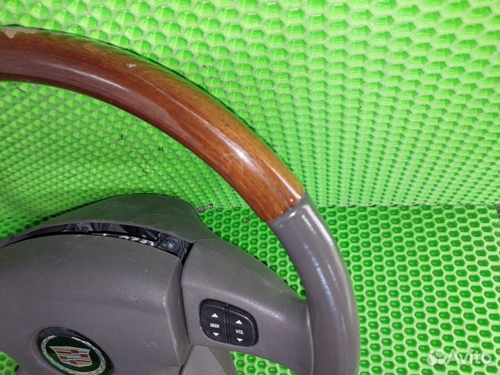 Руль Cadillac Escalade GMT800