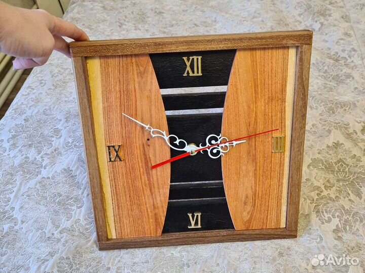 Настенные часы из дерева ручная работа