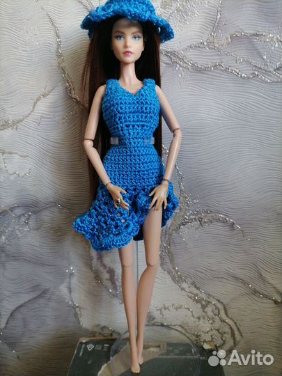 Кукла барби