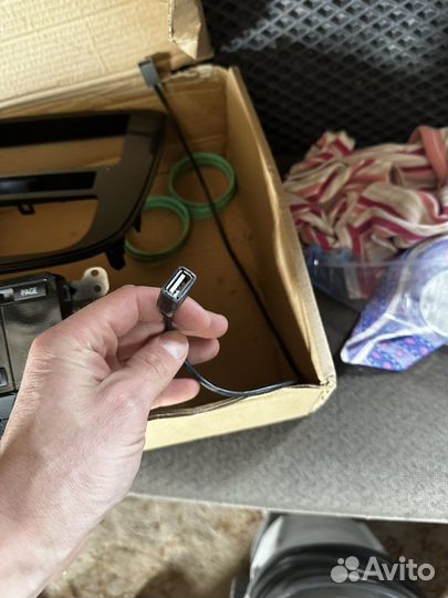 Заводская магнитола на Mitsubishi outlander