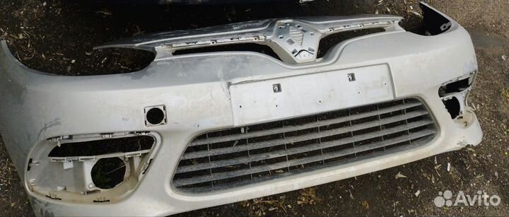 Бампер renault fluence