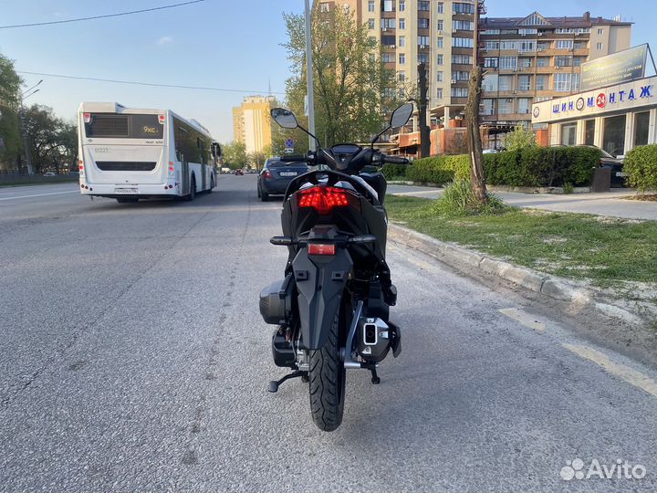 Новый макси-скутер vento inferno серый 2023