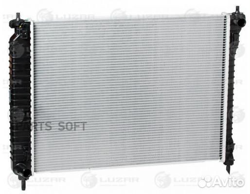 Радиатор охлаждения Шевроле Каптива 06- МКПП