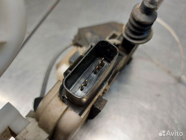 Замок двери задний левый Hyundai Santa Fe 3 DM