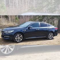 Kia Optima 2.0 AT, 2018, 50 000 км, с пробегом, цена 2 150 000 руб.