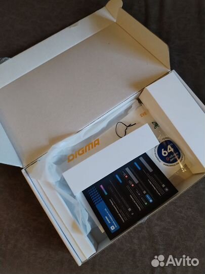 Планшетный компьютер Digma