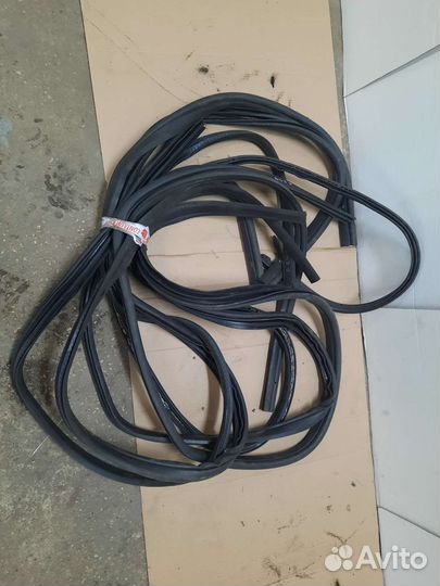 Ford Focus 2 Уплотнители дверных проёмов