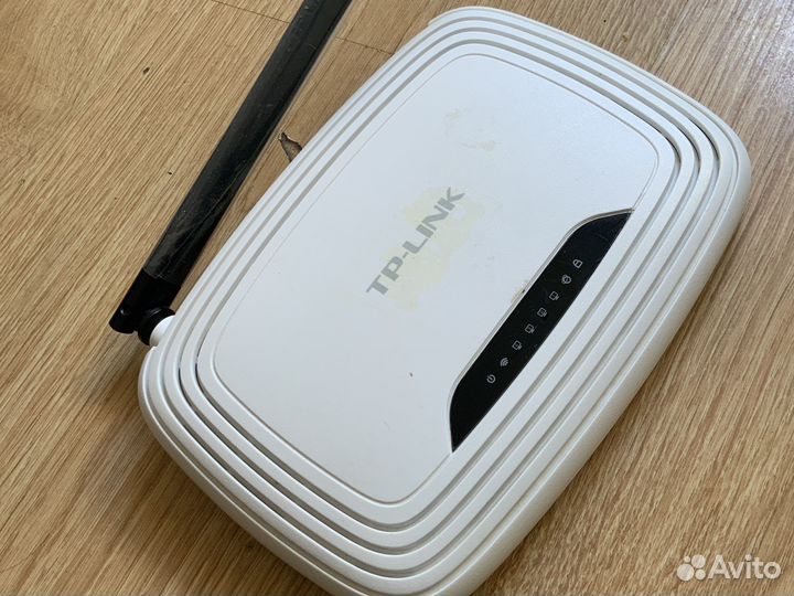 Роутер tp link TL- WR740N