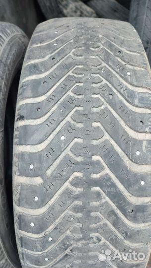 Goodyear UltraGrip 195/65 R15
