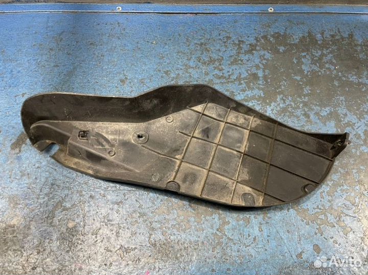 Подкрылок задний левый Mazda 3 BK