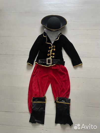 Продам костюм пирата, одевал один раз на утренник