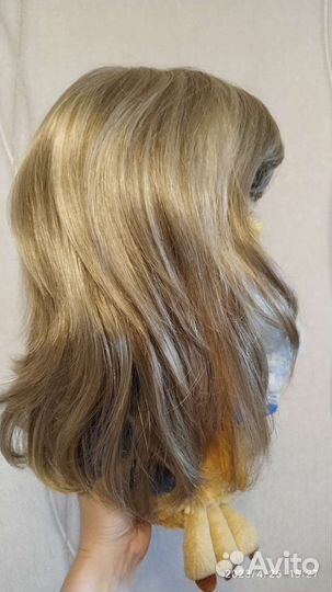Парик из натуральных волос новый