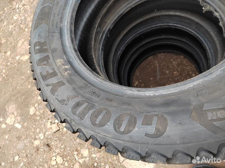 Goodyear UltraGrip 205/65 R16