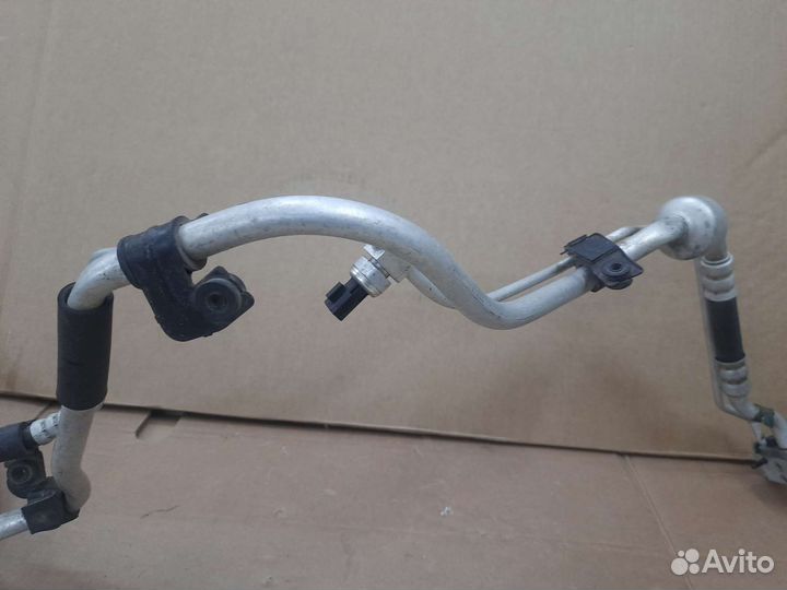 Трубка кондиционера Elantra hyundai