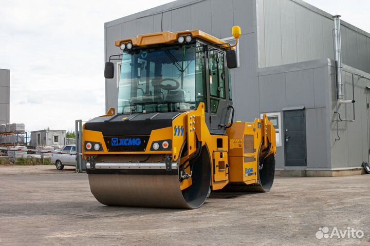 Дорожный каток XCMG XD83, 2024