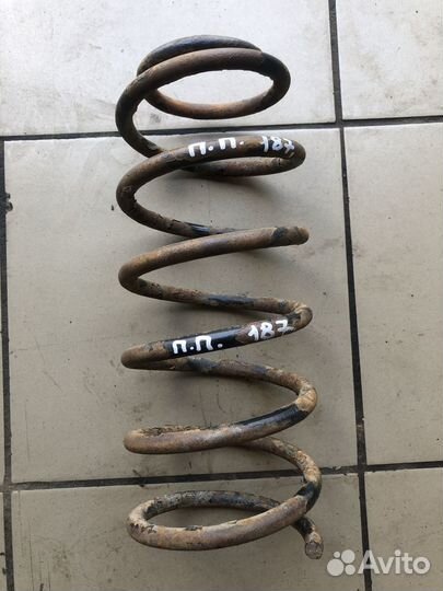 Пружина Volkswagen Vento