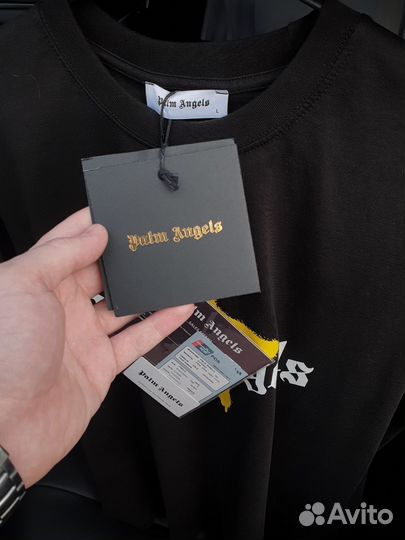 Palm Angels: футболка для ярких личностей