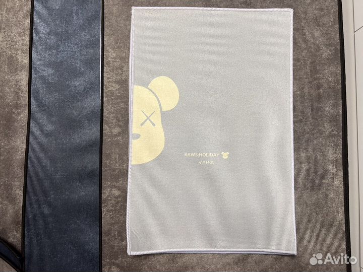 Kaws Bearbrick коврик 60*40