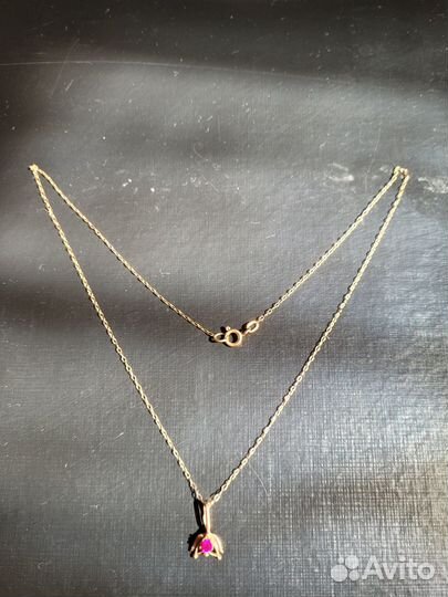 Золотая цепочка с подвеской