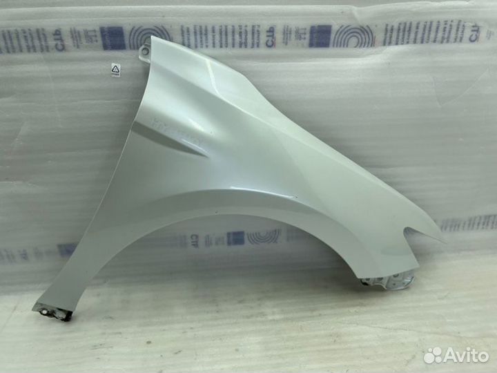 Крыло переднее правое Тoyota Camry V70/V75