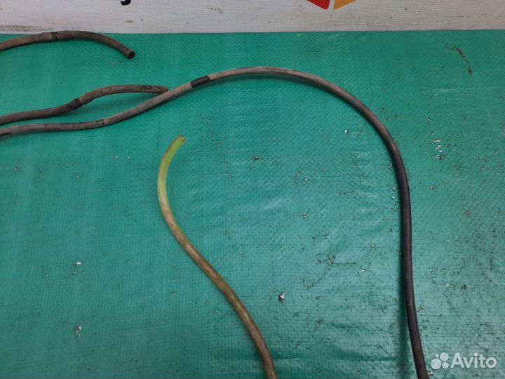 Трубка стеклоомывателя Mitsubishi Lancer 9 седан