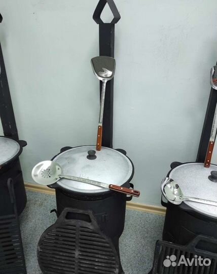 Казан чугунный с печкой + решетка гриль