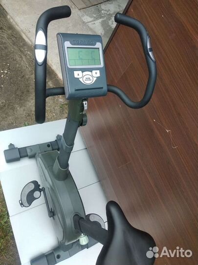 Продам велотренажёр torneo