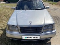 Mercedes-Benz C-класс 1.8 MT, 1993, 300 000 км, с пробегом, цена 229 000 руб.