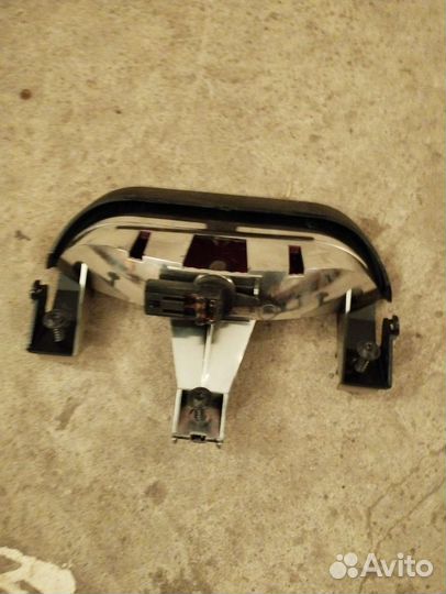 Стоп сигнал фонарь Рено Дастр