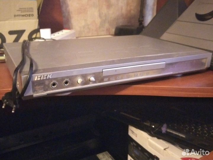 DVD-проигрыватель BBK bbk934S с пультом