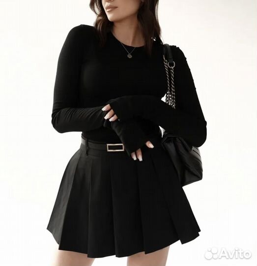 Лонгслив с длинным рукавом М