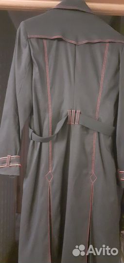 Плащ женский