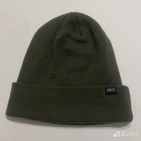 Мужская шапка adidas neo