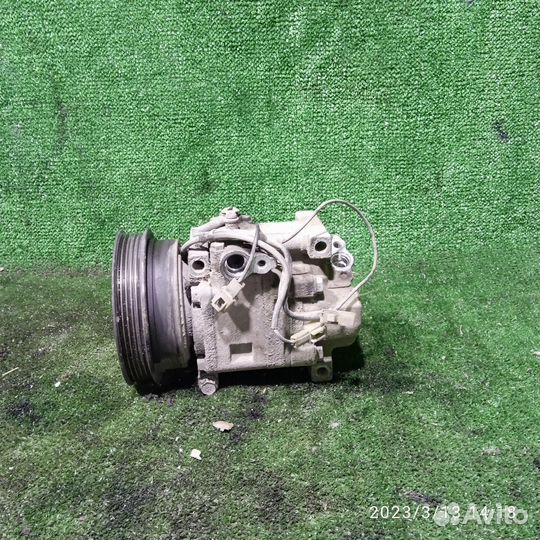 Компрессор кондиционера Mazda 626