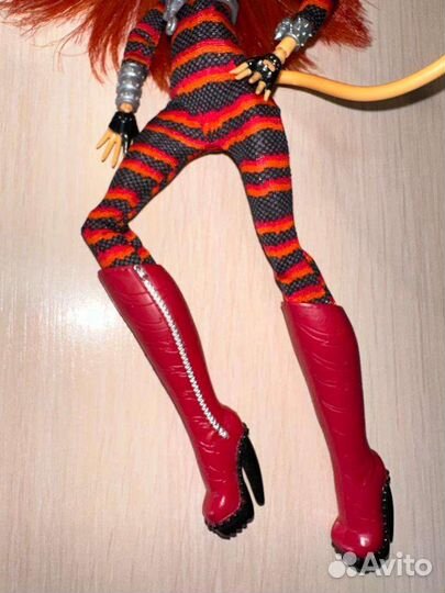 Торалей Страйп супер герой Monster high кукла